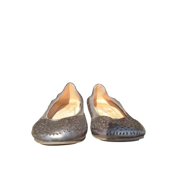 VIONIC Robyn Pewter Perforated Metallic Leather Ballet Flats Silver Shoes Sz 6.5 - Picture 7 of 12
